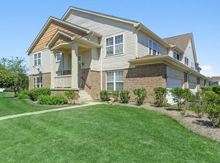 1221 Georgetown Way UNIT 1221, Vernon Hills, IL 60061