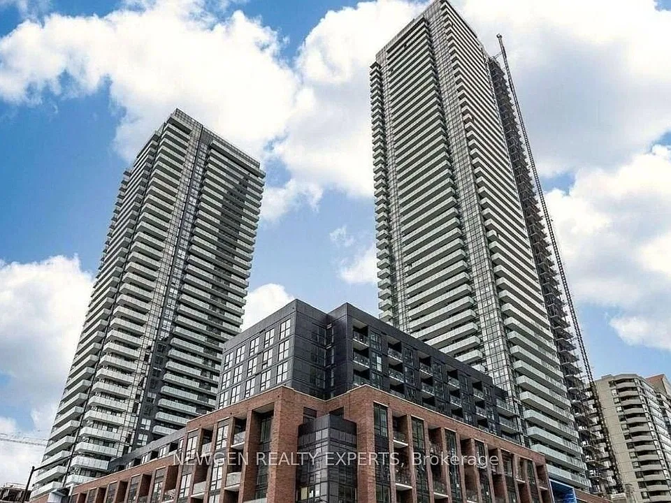 430 Square One Dr #3504