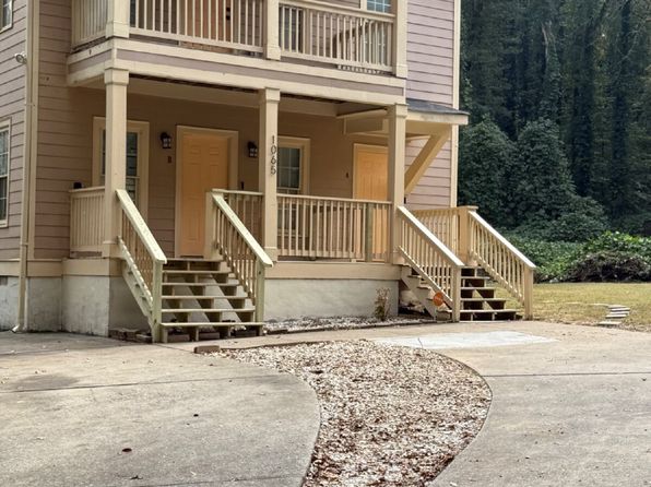 1065 Ada Ave NW APT A