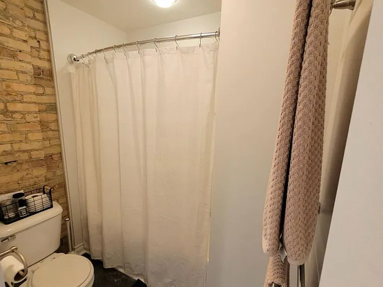 222 S Washington Sq #3 — Photo 26
