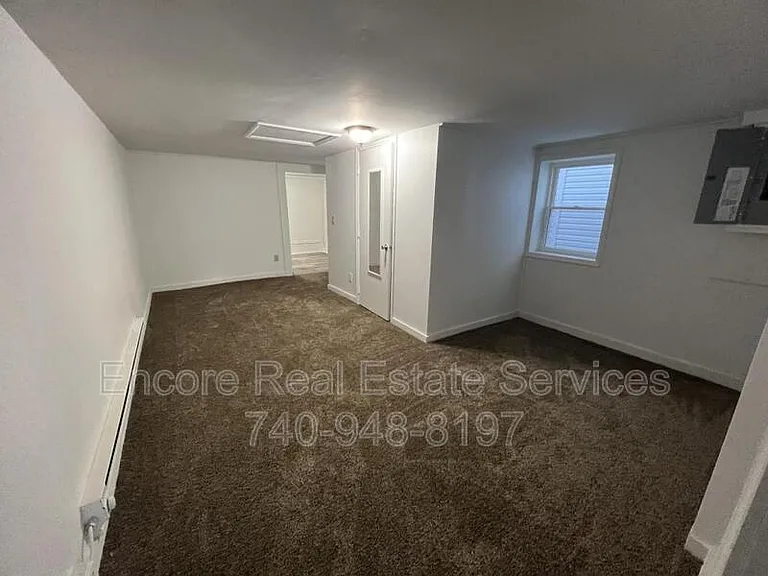 185 Monroe St — Photo 7