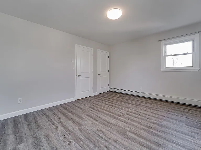 79 Hoyt St #2 — Photo 27
