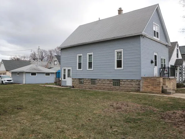 1919 W Windlake Ave, Milwaukee, WI 53215