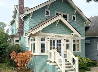 2575 9th Ave W, Seattle, WA 98119