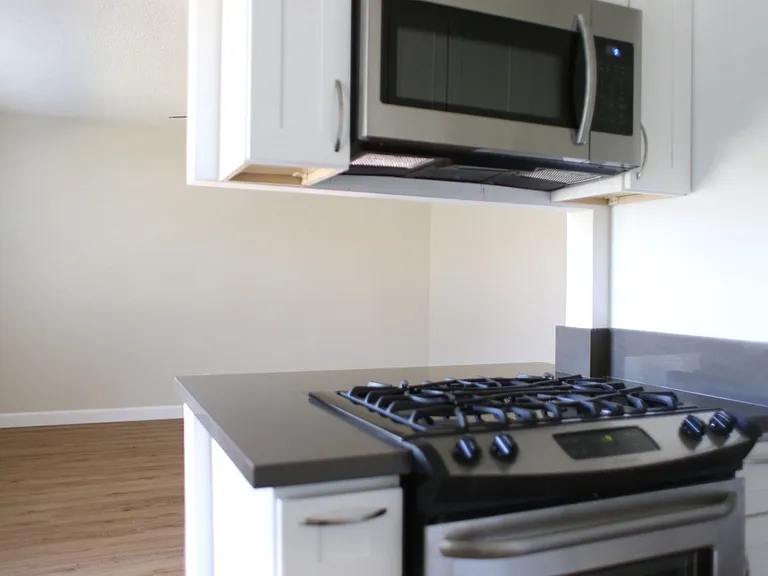 11620 Bellflower Blvd — Photo 2