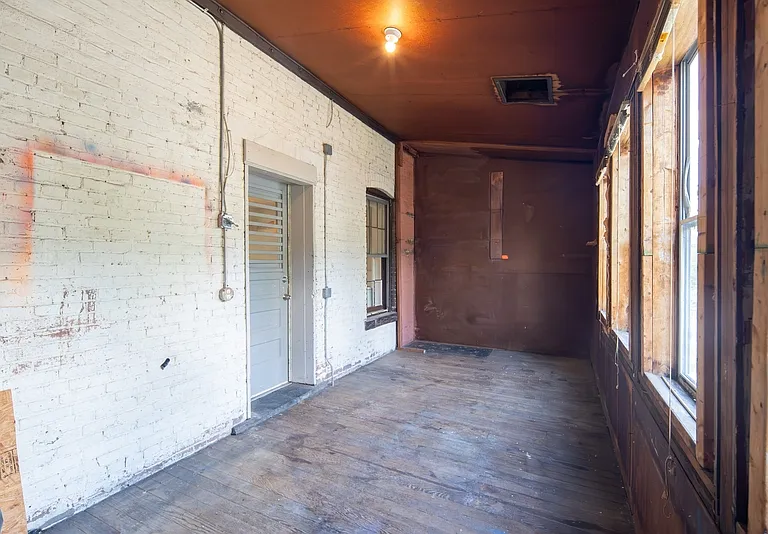 500 2nd St #2 — Photo 28
