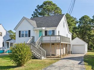 90 Ridge Rd, Poquoson, VA 23662