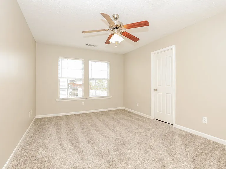 1029 Tammy Sue Ln — Photo 8