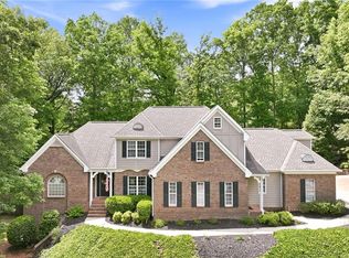 3095 Chattahoochee Trce, Gainesville, GA 30506