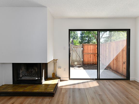 5th image of 3636 Shelter Creek Dr