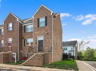 2100 Hutchison Grove Ct, Falls Church, VA 22043