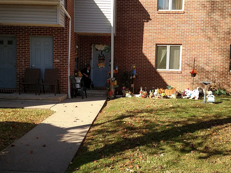 458 Maple St #5 — Photo 16
