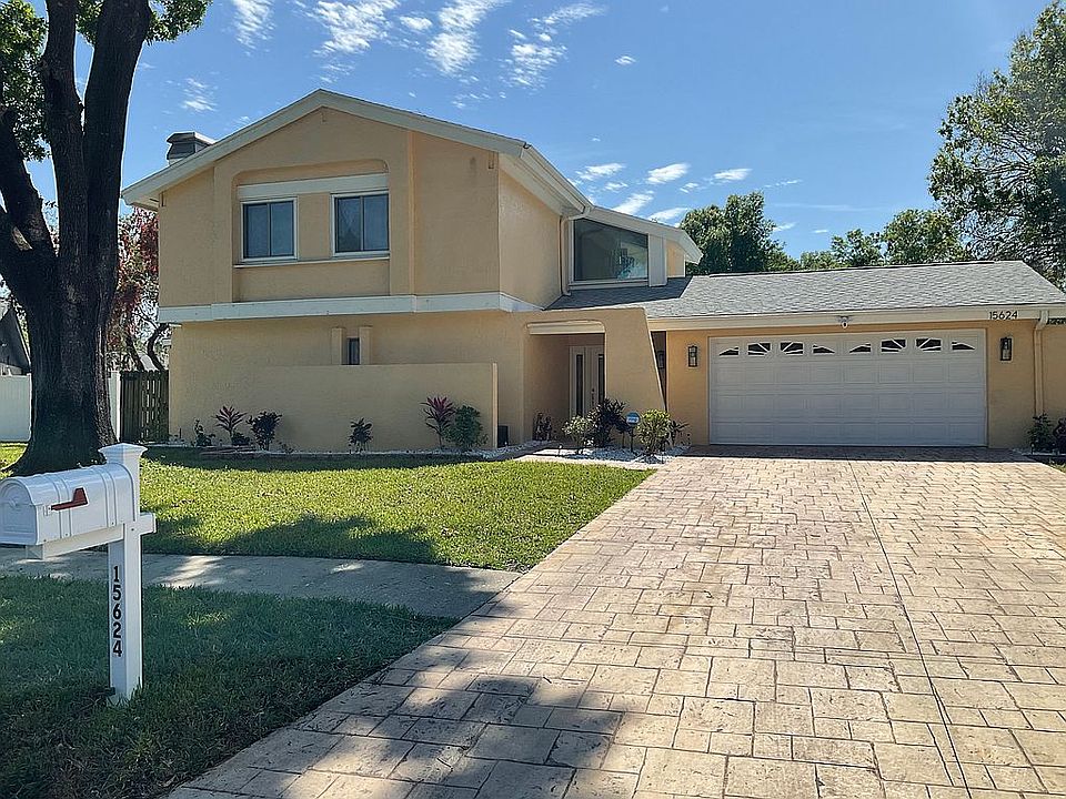 1st image of 15624 Bear Creek Dr