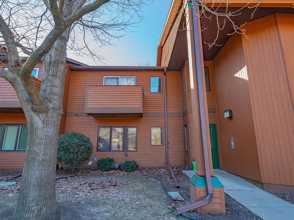 1st image of 830 S Gammon Rd APT 3