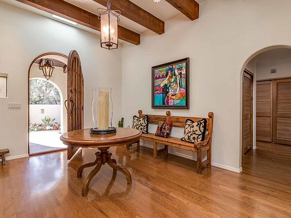 4th image of 5830 E Calle Del Medio
