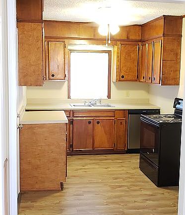 4th image of 530 Timmins Dr