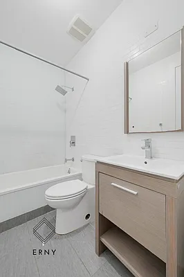 Rented by ERNY LLC | media 29