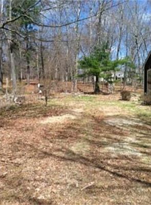 2nd image of 139 Topsfield Rd