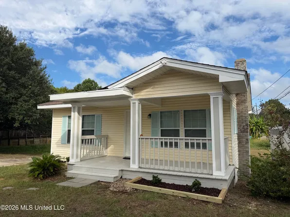 4306 Ford St, Gulfport, MS 39501