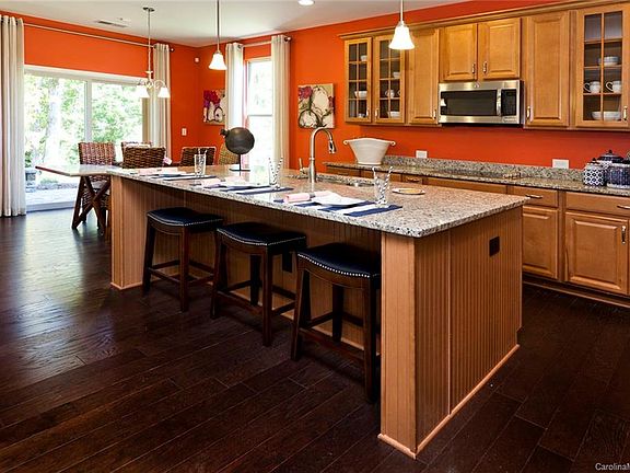 5th image of 145 Eagles Landing Dr #10