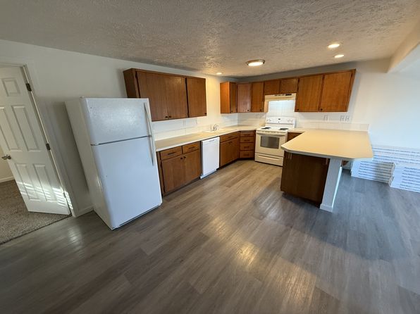 1235 2nd Streetwebster Apartments