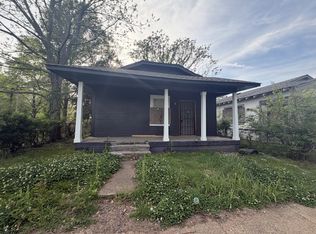 765 Grand St, Denver, TN 38114