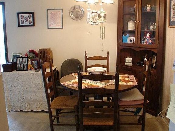 5th image of 1250 Highfield Ct APT 301