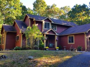 108 Old Farm Rd, Milford, PA 18337