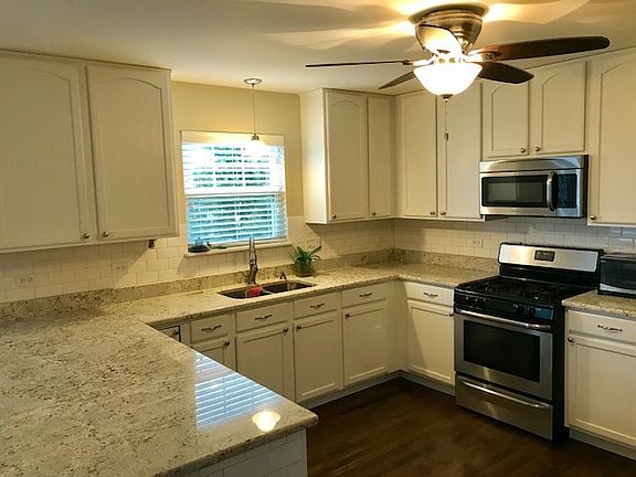 4th image of 1262 Sandy Dr