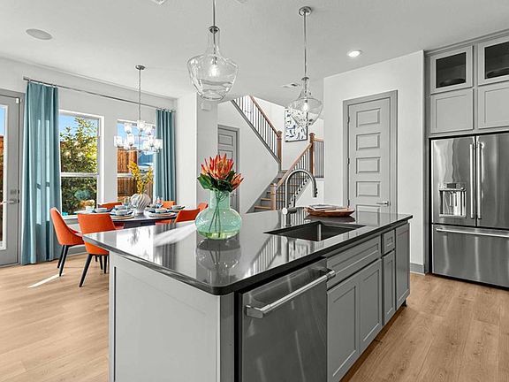 The Ridgepoint - Kitchen