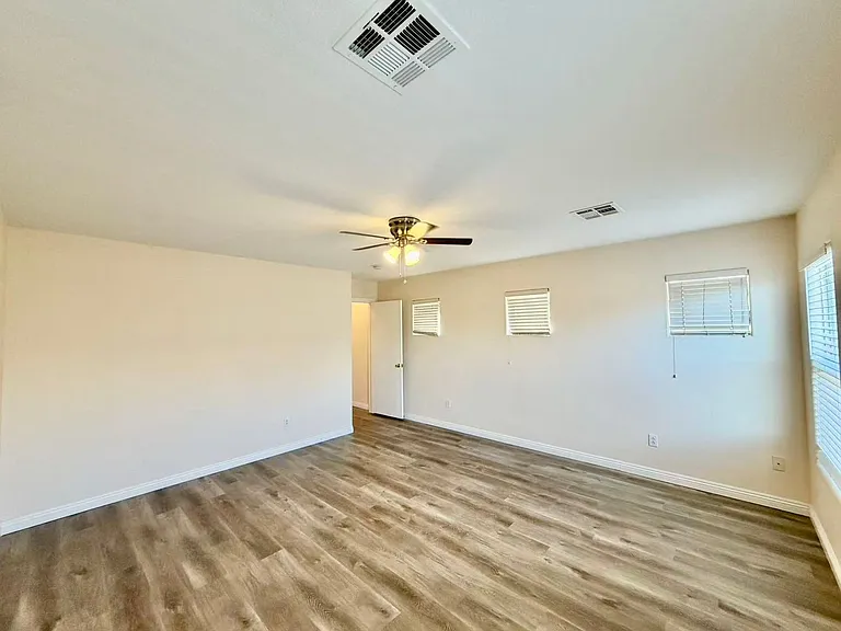 9137 Wine Cellar Ave — Photo 16