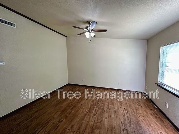 5th image of 358 Brighton Oaks Dr #3