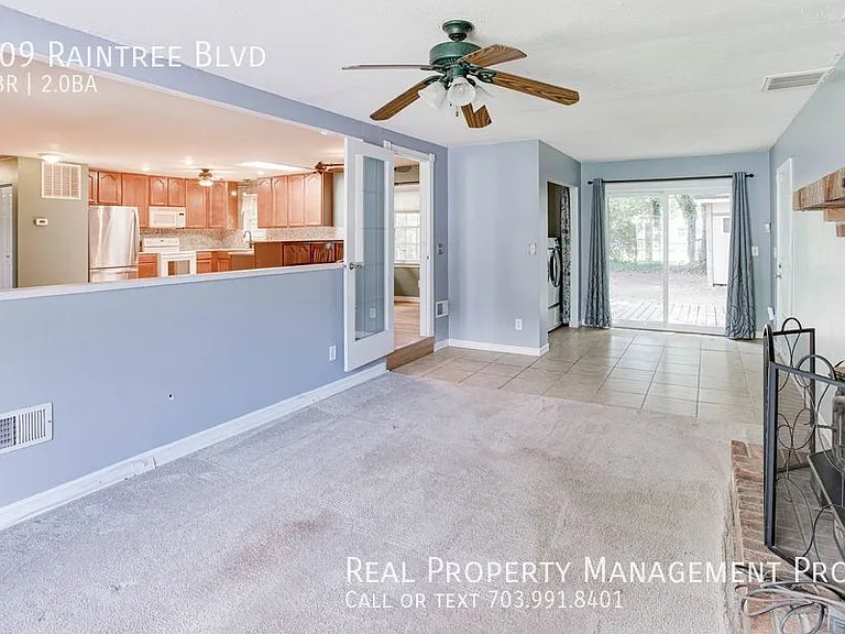209 Raintree Blvd — Photo 20