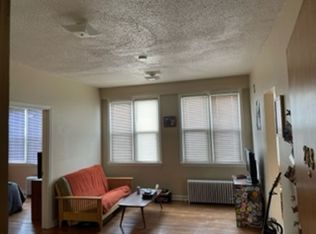 1418 Commercial St APT 208, Astoria, OR 97103