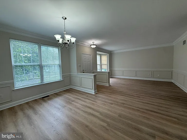47 Ross Way — Photo 8