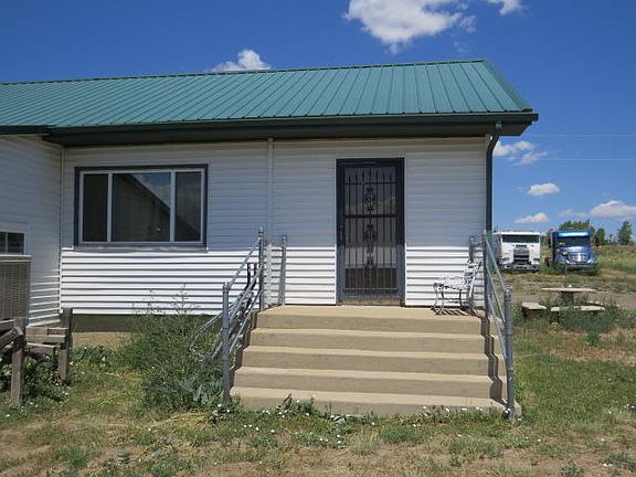 4th image of 17621 County Road 75.1