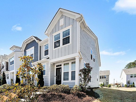3rd image of 1826 Grassy Falls Ln