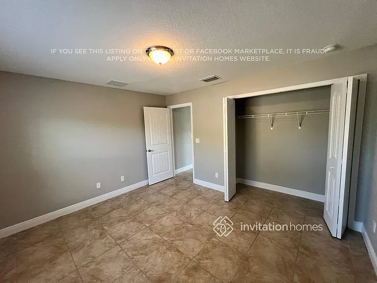 2214 SE Mandrake Cir — Photo 12