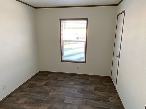 5th image of 900 Southview Ave