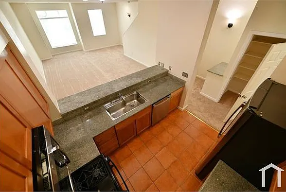 7517 Bancroft Ave — Photo 23