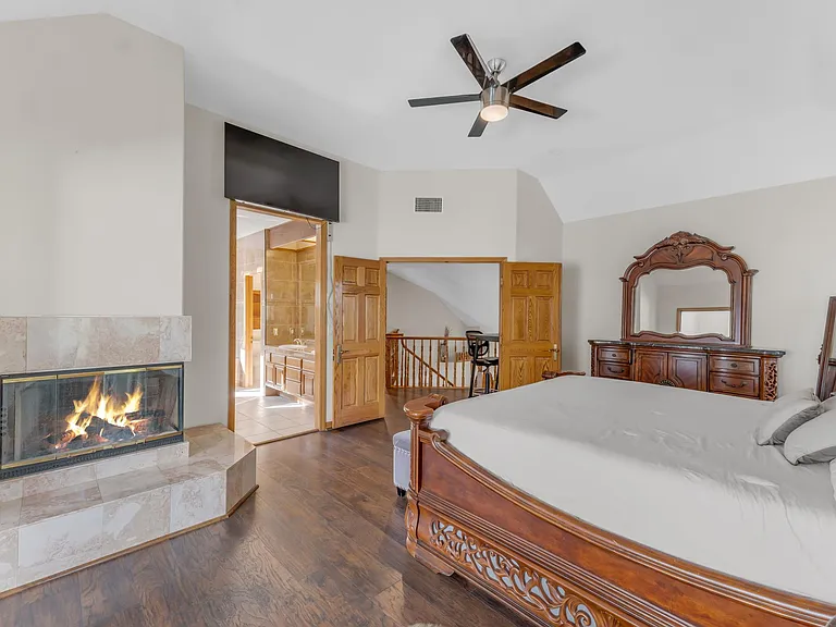 26940 Whitehorse Pl — Photo 32