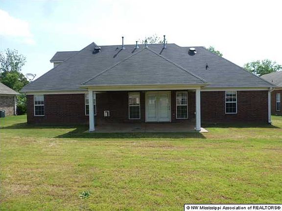 2nd image of 8473 Windsor Ln