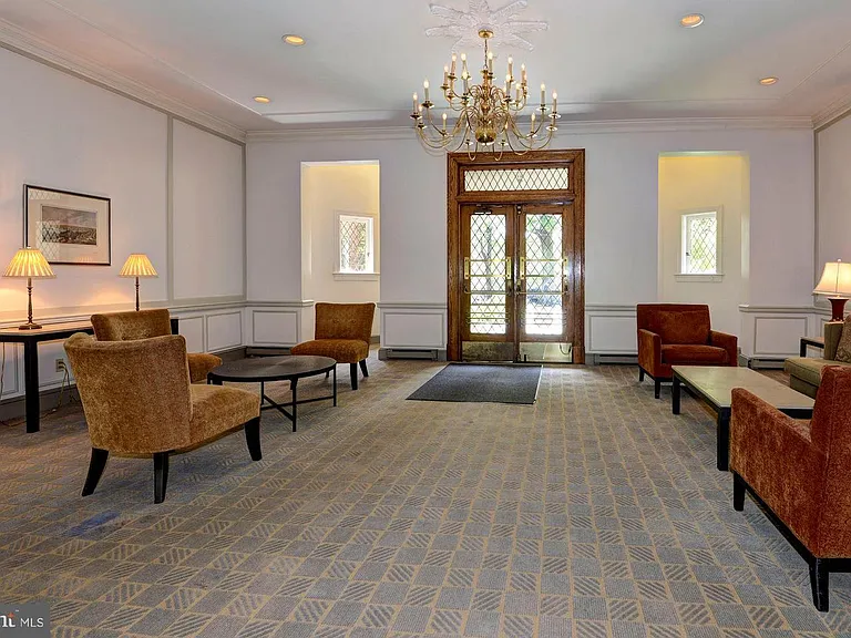 3051 Idaho Ave NW #101 — Photo 11