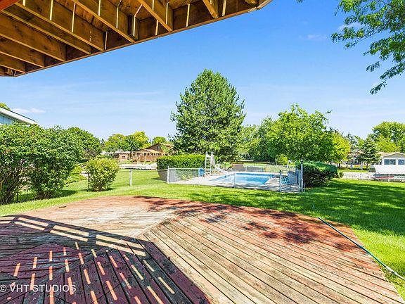 3rd image of 3308 Cove Ct