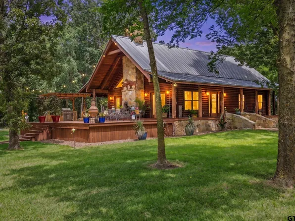 609 County Road 2421, Como, TX 75431