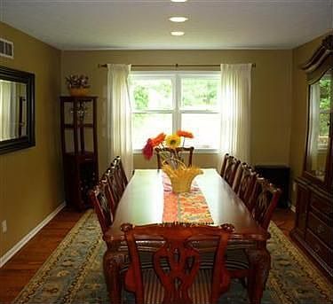 3rd image of 2679 Olentangy Dr