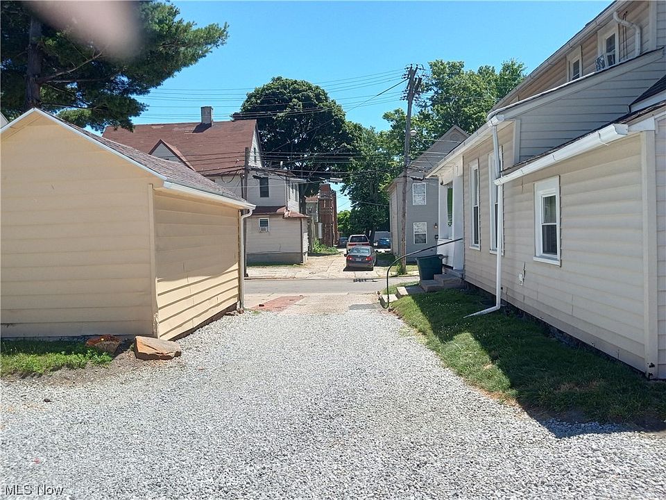 2nd image of 86 Annadale Ave