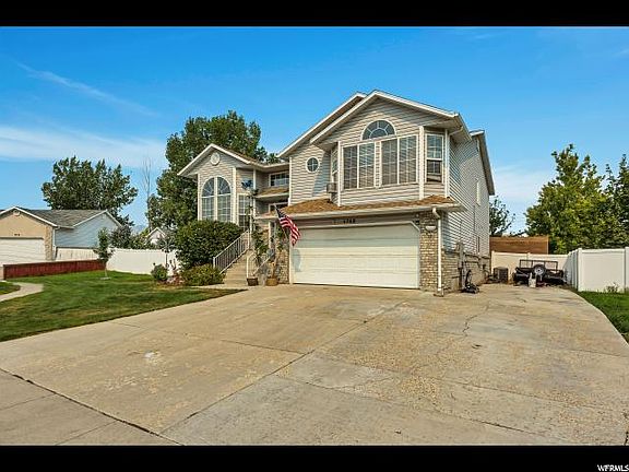 3rd image of 4768 W Summit Valley Dr