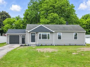 7058 N Pearl Street Rd, Oakfield, NY 14125