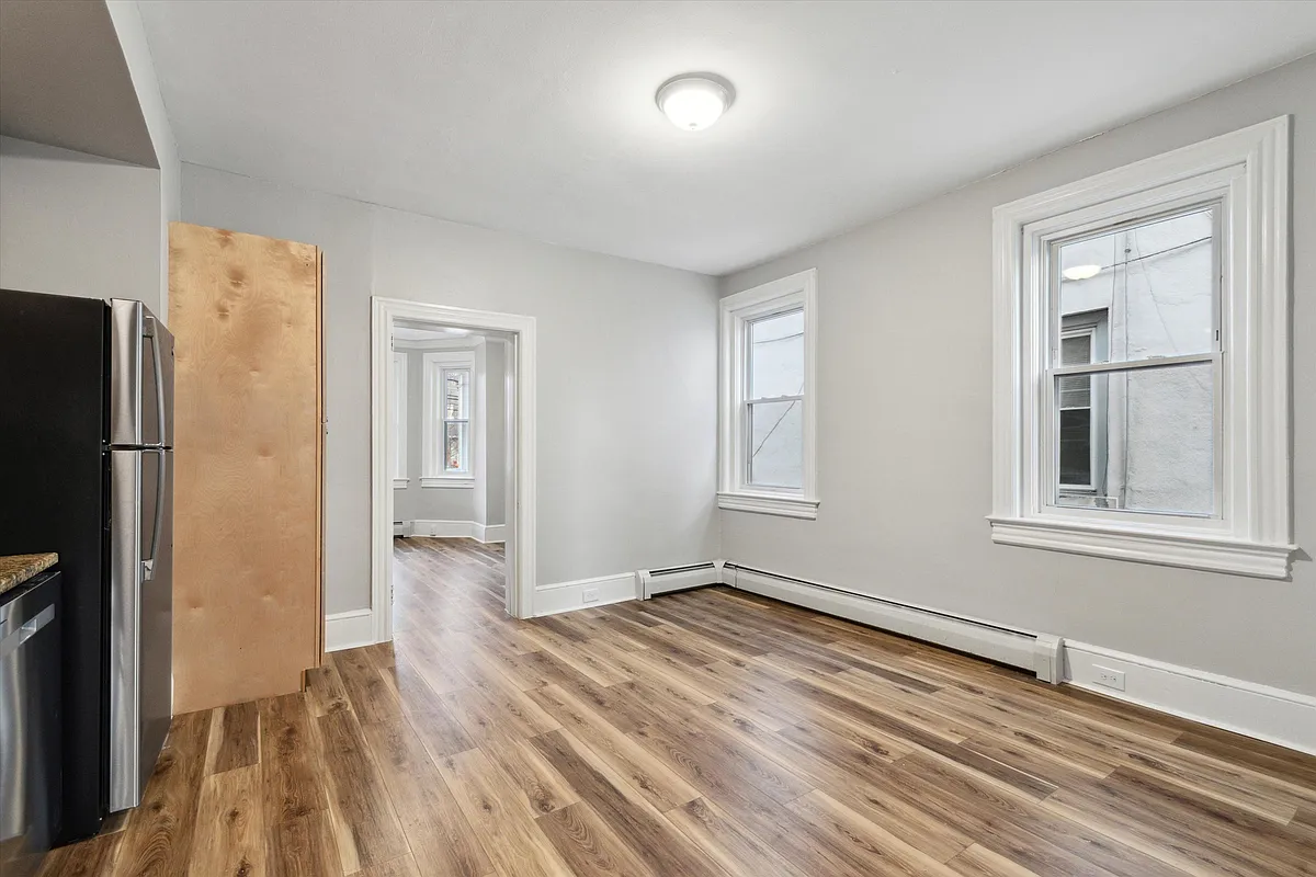 Building Photo - 171 S Harrison St #11